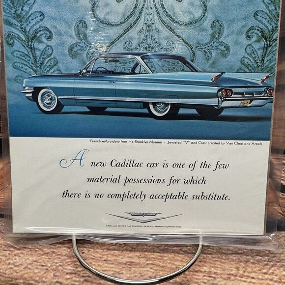 1961 Cadillac Ad Print Sixty-Two Coupe Van Cleef Arpels Jeweled V Crest Vintage - Picture 3 of 3